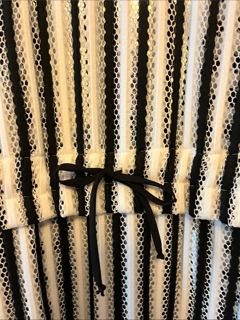 Striped Open Long  Cardigan Vest in Black and White - Picture 4 of 10